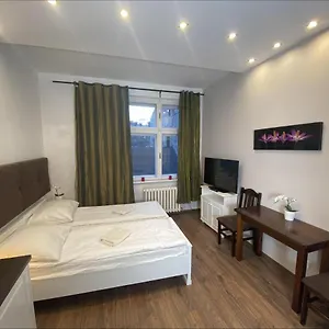  Apartament P&j św. Krzyża
