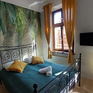 Cozy Old Town Apartamento