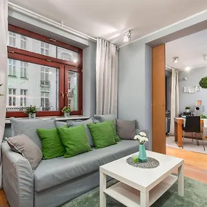 Hoza City Center By Renters , Warsaw Poland